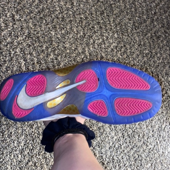 Gold blue and fuchsia Nike authentic - Picture 9 of 12